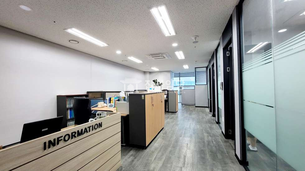 경기 의왕시 포일동 에이스청계 실사진有 전용28 넓고 깔끔한 지식산업센터 매매 매매 매물번호 10018 사진 1