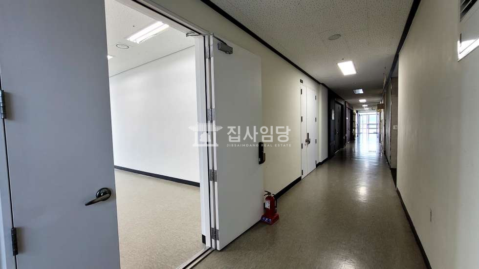 경기 안양동안구 호계동 호계데시앙 실사진有 실14 급매 실사용 가능 가격 절충가능 매매 매물번호 10019 사진 2