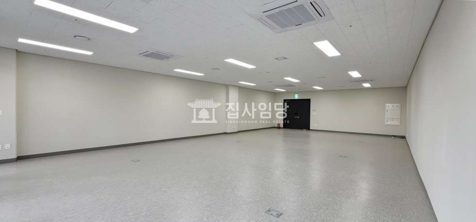 경기 과천시 갈현동 상상자이 실사진有 전용33 실36 완전 급 매물 쾌적한 전망 매매 매물번호 10023 사진 2