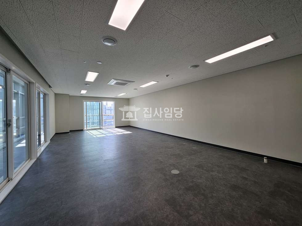 경기 안양동안구 관양동 LDC 전용20 에어컨 신축 인테리어 협의가능 저렴한 임대 월세 매물번호 10033 사진 5