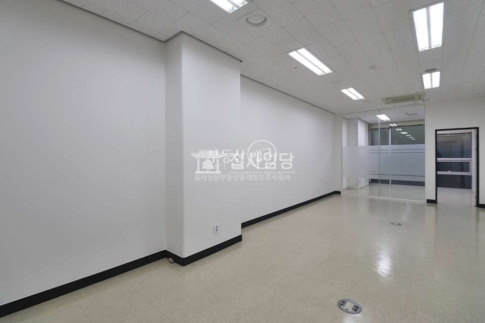경기 안양동안구 관양동 오비즈 룸1 전용17, 조망권굿, 올인테리어 최근에함 월세 매물번호 10054 사진 1