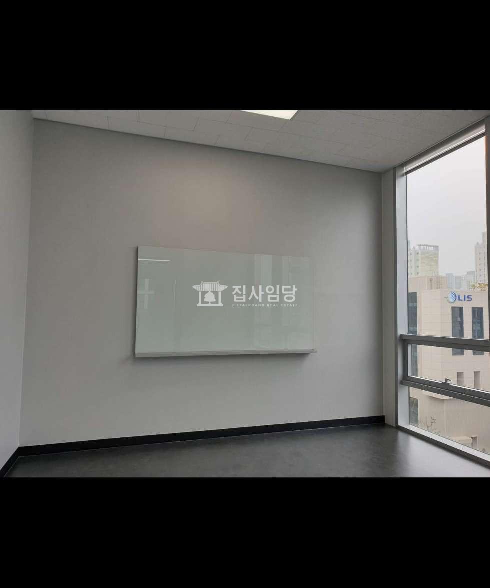 경기 안양동안구 호계동 안양2차SKV1center동 안양2차 전용55 드라이브인 도어투도어 깔끔한 사무실 월세 매물번호 10063 사진 7