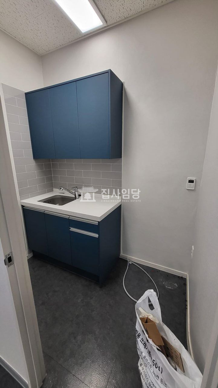 경기 안양동안구 관양동 금강펜테리움IT타워동 금강 실31 룸 탕비실 코너호실 전망 굿 매매 매매 매물번호 10083 사진 6