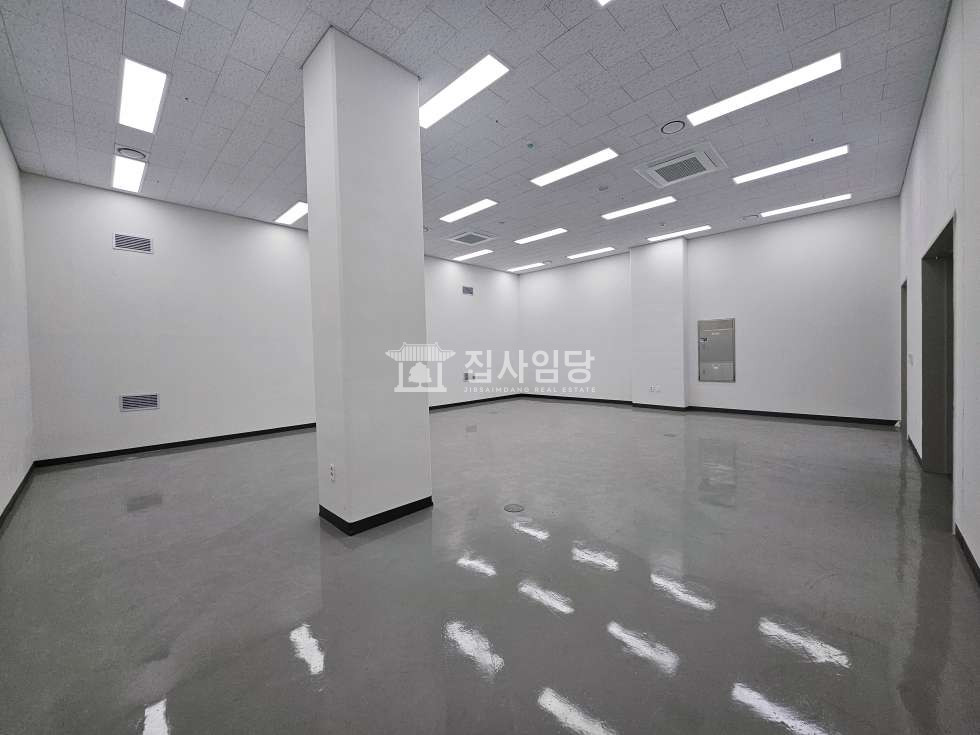 경기 안양동안구 호계동 555-26 안양 금정역3차SKV1 드라이브인 도어투도어 전용 28평 창고 임대 월세 매물번호 10104 사진 5