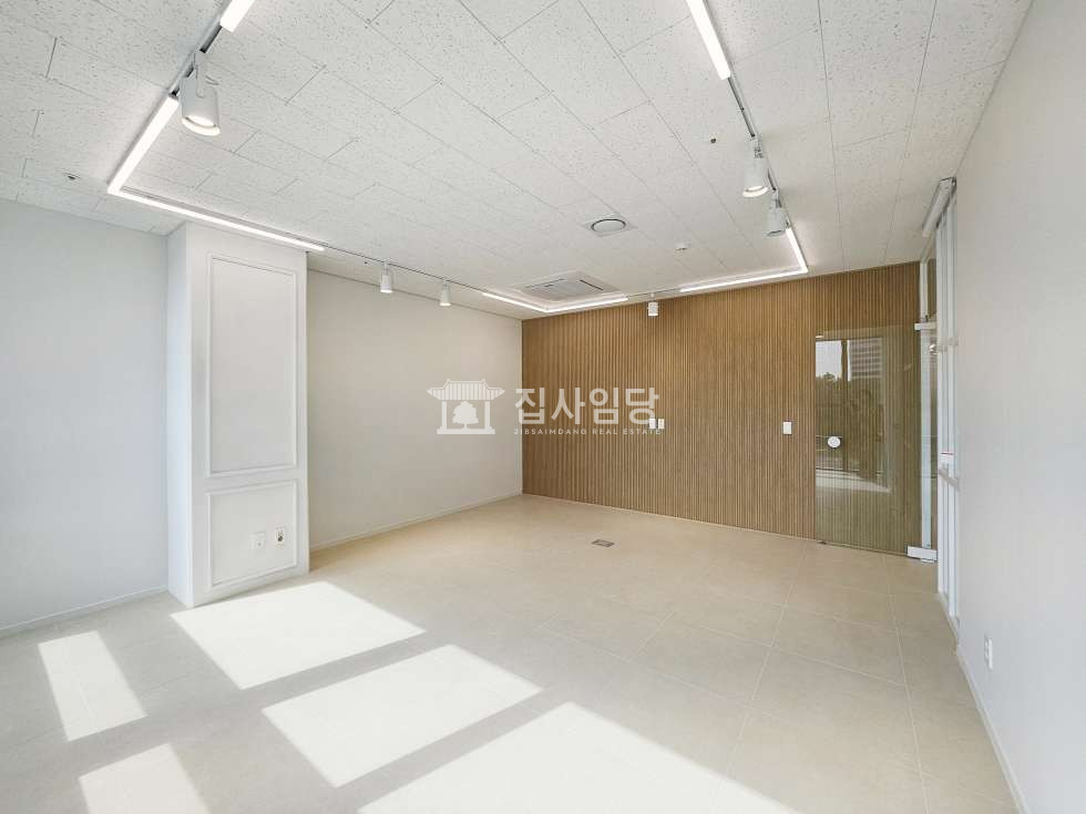 경기 과천시 갈현동 456 (과천상상자이타워), 407 과천 상상자이 임대 전용 69평 룸5개 에어컨8대 풀 인테리어 월세 매물번호 10108 사진 4