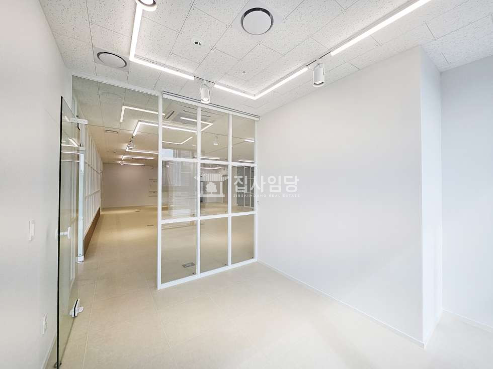 경기 과천시 갈현동 456 (과천상상자이타워), 407 과천 상상자이 임대 전용 69평 룸5개 에어컨8대 풀 인테리어 월세 매물번호 10108 사진 6