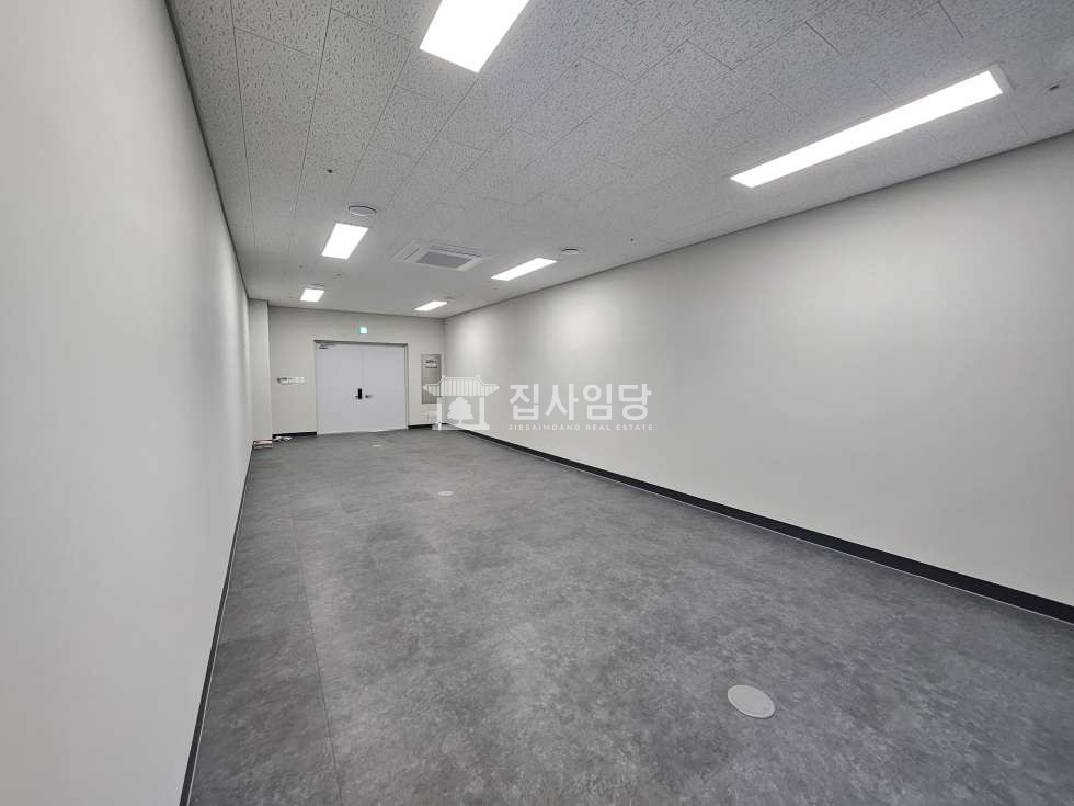 경기 안양동안구 관양동 20평 이하 평촌 인덕원 LDC비즈타워 소형 사무실 임대 최저가 월세 매물번호 10115 사진 4