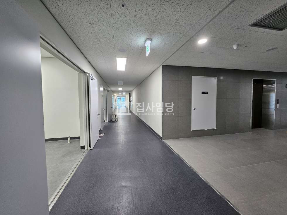 경기 안양동안구 관양동 평촌 인덕원 관악산뷰 LDC비즈타워 소형 사무실 임대 월세 매물번호 10132 사진 8