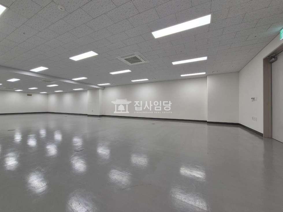 경기 안양동안구 호계동 금정역2차 SK 전용51 급매 창고 시스템냉난방기 환기시설 매매 매물번호 10049 사진 1
