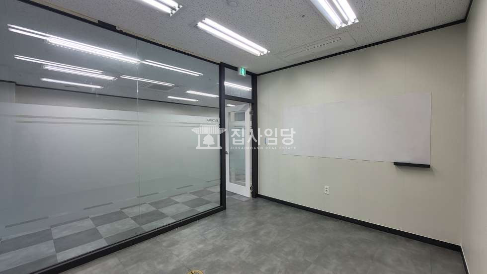 경기 의왕시 포일동 L 에이스청계 매매 28P 룸2 인테리어 공실 매매 매물번호 10166 사진 5