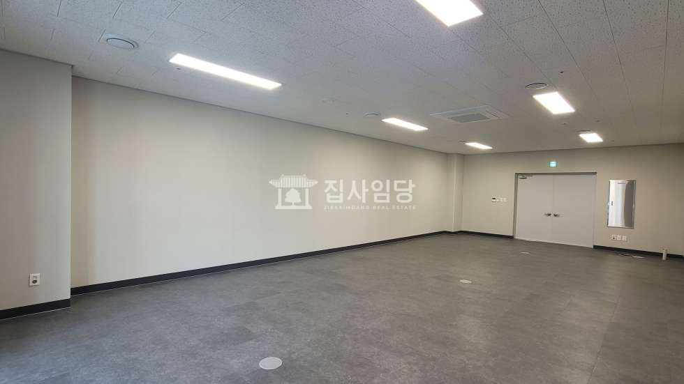 경기 안양동안구 관양동 평촌 인덕원 LDC비즈타워 20평 소형 사무실 임대 월세 매물번호 10156 사진 4