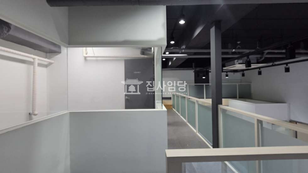 경기 안양동안구 관양동 평촌 하이필드 24평 룸3 에어컨3 복층 사무실 매매 매매 매물번호 10197 사진 4