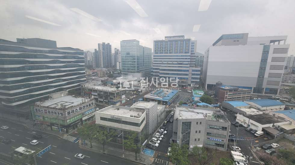 경기 안양동안구 관양동 디지털엠파이어 깔끔 기본 실사용29P 대로변 저렴한 사무실 매매 매물번호 10202 사진 8