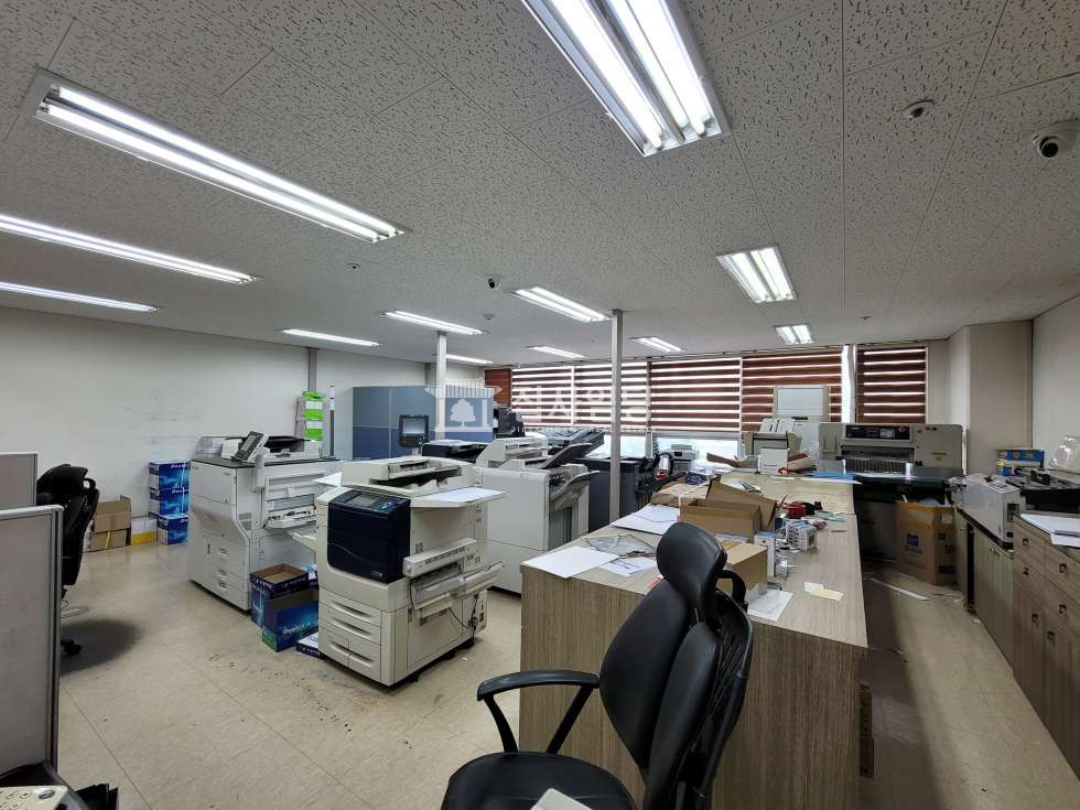 경기 안양동안구 관양동 오비즈타워 사진有 복층 드라이브인 사무실 임대 월세 매물번호 10240 사진 2