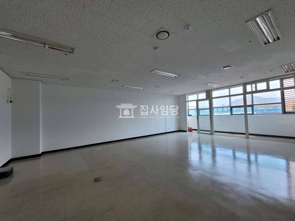경기 군포시 당정동 B동 군포IT밸리 전용22평 즉시 입주 가능 사무실 임대 월세 매물번호 10246 사진 2