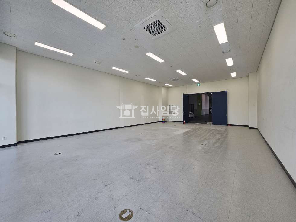 경기 안양동안구 호계동 에이스하이테크시티범계동 하이테크 범계 31평 매매 풀인테리어 도어투도어 사무실 매매 매물번호 10179 사진 4