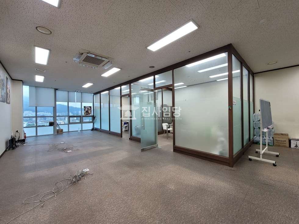 경기 안양동안구 관양동 인덕원 디지털엠파이어 실사용34평 룸2개 사무실 매매 매매 매물번호 10252 사진 1