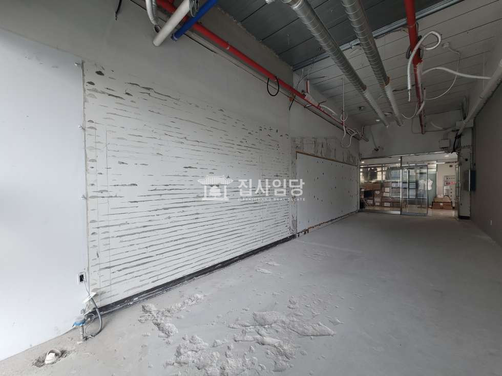 경기 안양동안구 관양동 W에이스타워 전용15평 간판 노출 좋은 근생 상가 월세 매물번호 10271 사진 4